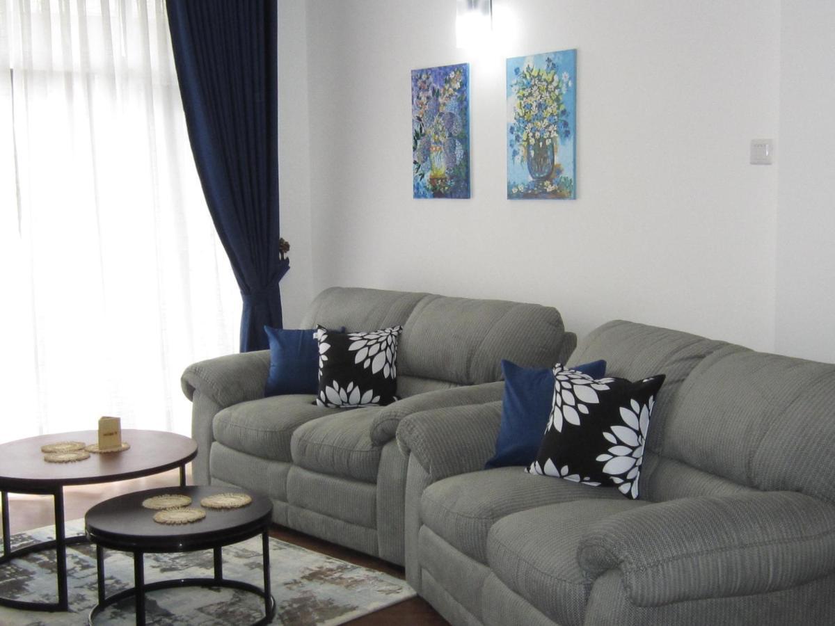 Chanya Luxury Apartment, S 31, Lake View Residencies Нувара-Елія Екстер'єр фото